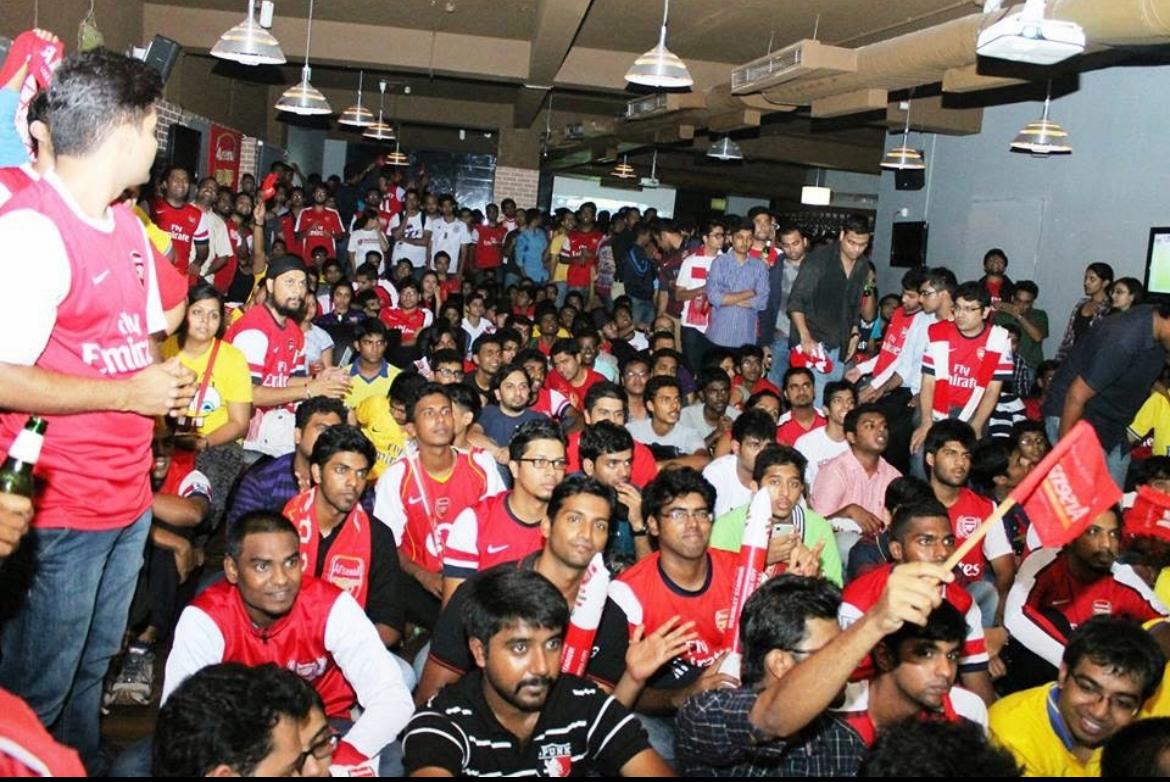 Arsenal Bangalore fans at a matchday screening in Bangalore — photo 2